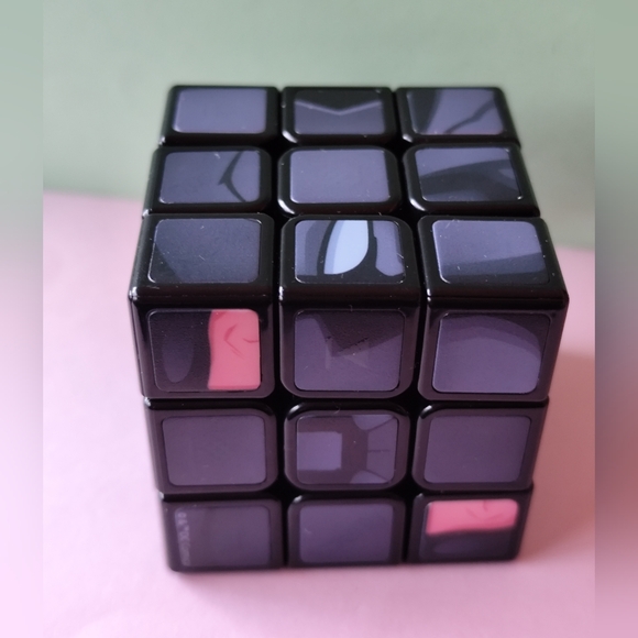 Rubik’s Cube, Batman Cuber - Picture 3 of 7
